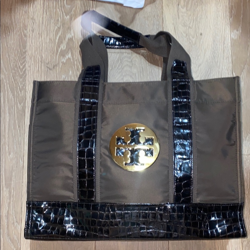 Tory Burch brown nylon Ella patent large tote gold hardware